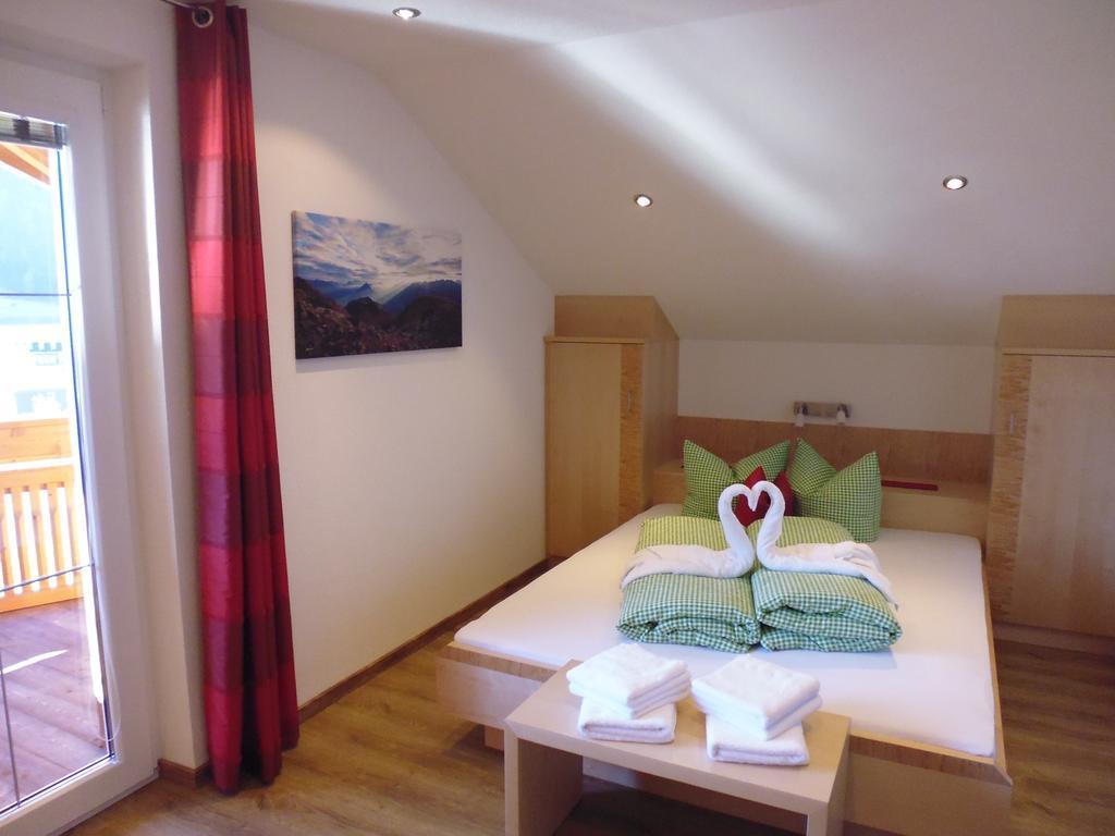 Ferienwohnung Gundolf Christine Arzl im Pitztal Rom bilde