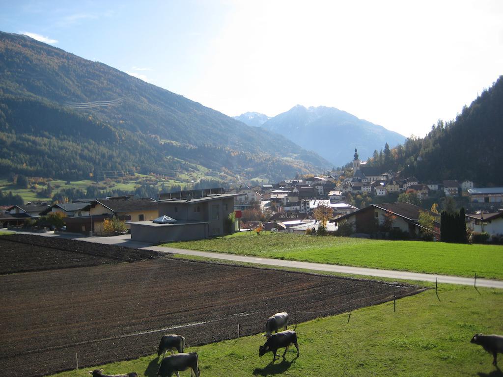 Ferienwohnung Gundolf Christine Arzl im Pitztal Rom bilde